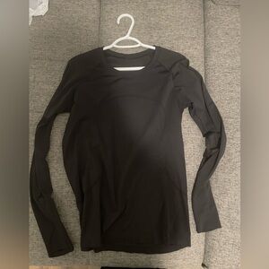 Lululemon long sleeve swiftly tech shirt